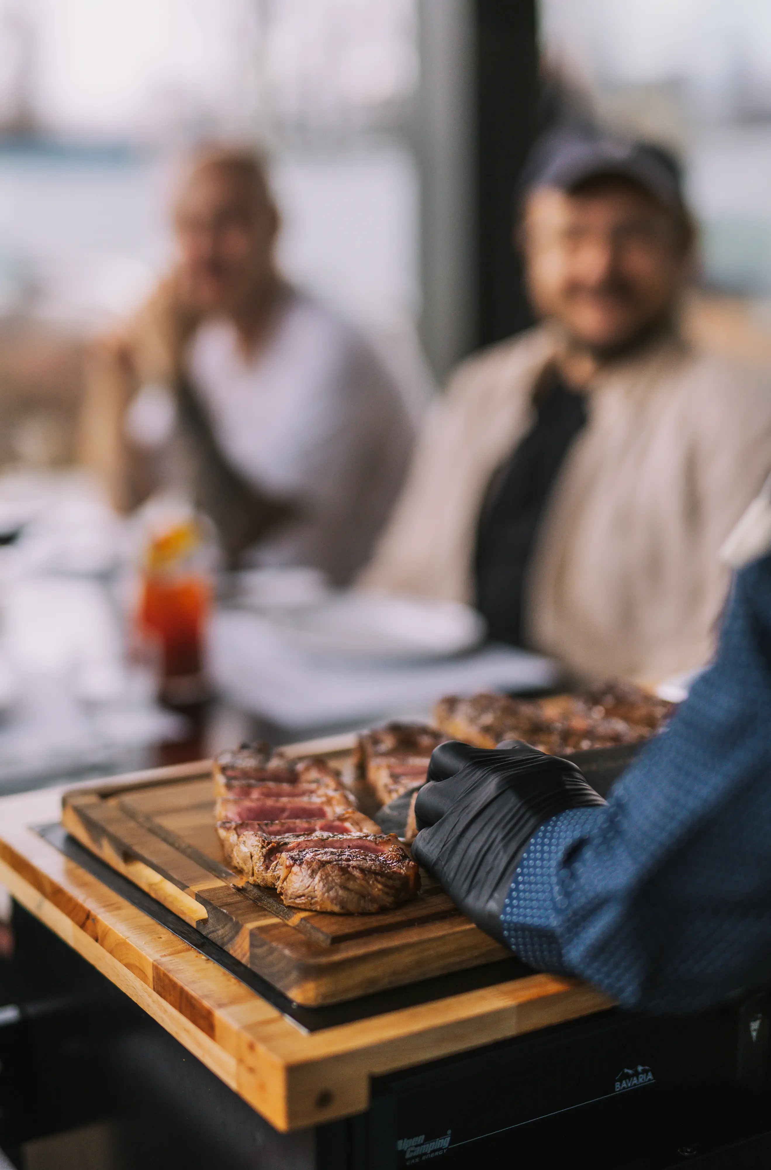 Steak & Fries Show photo 3