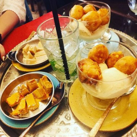 Hindi na deser? Czemu nie?