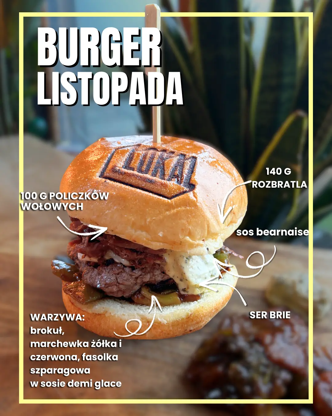 burger-miesiaca-z-polikami-wołowymi