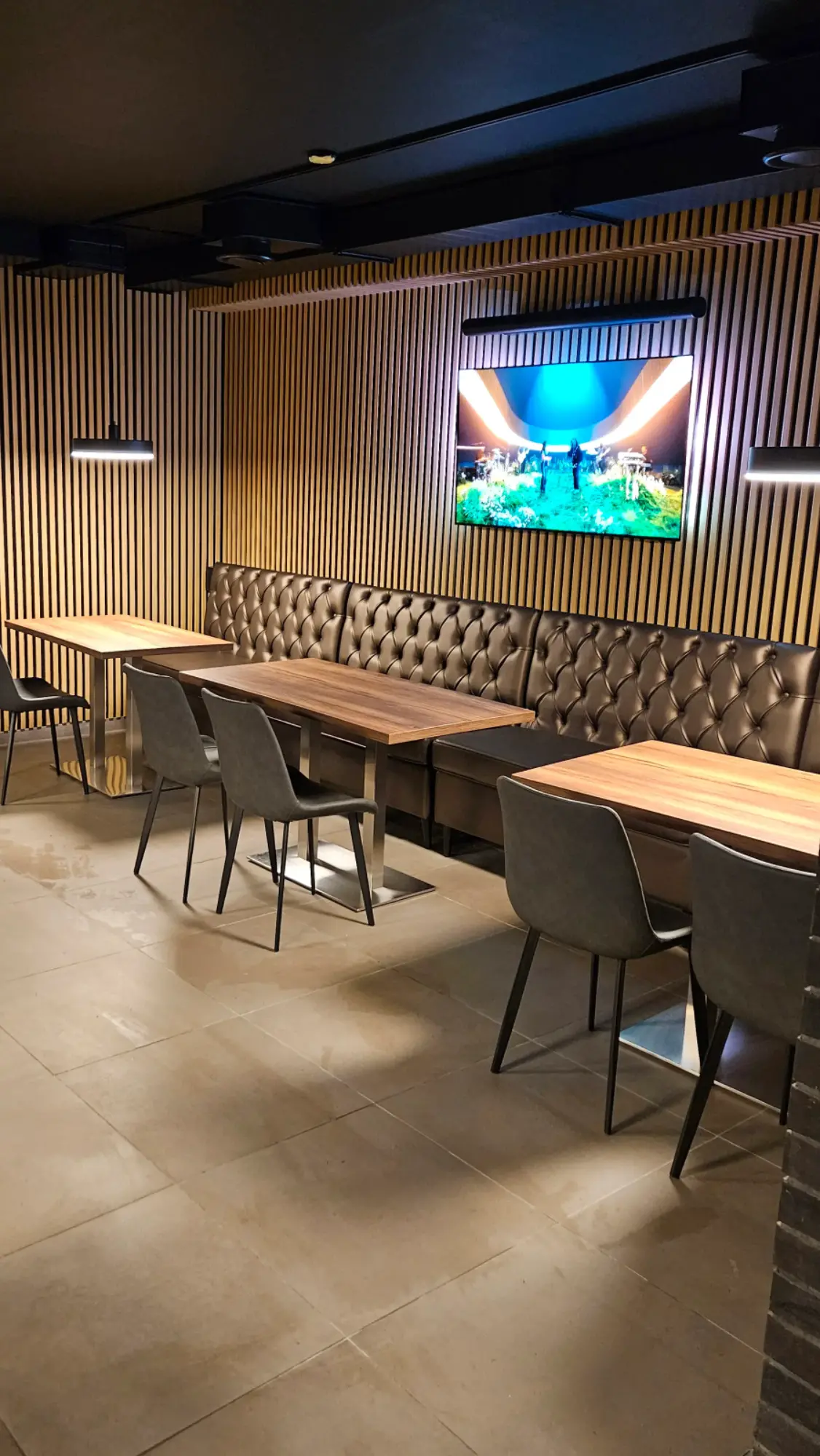 FUDIKO Sushi & More restorāna interjers Purvciemā, Rīgā